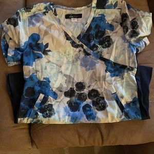 Xs Koi scrub top